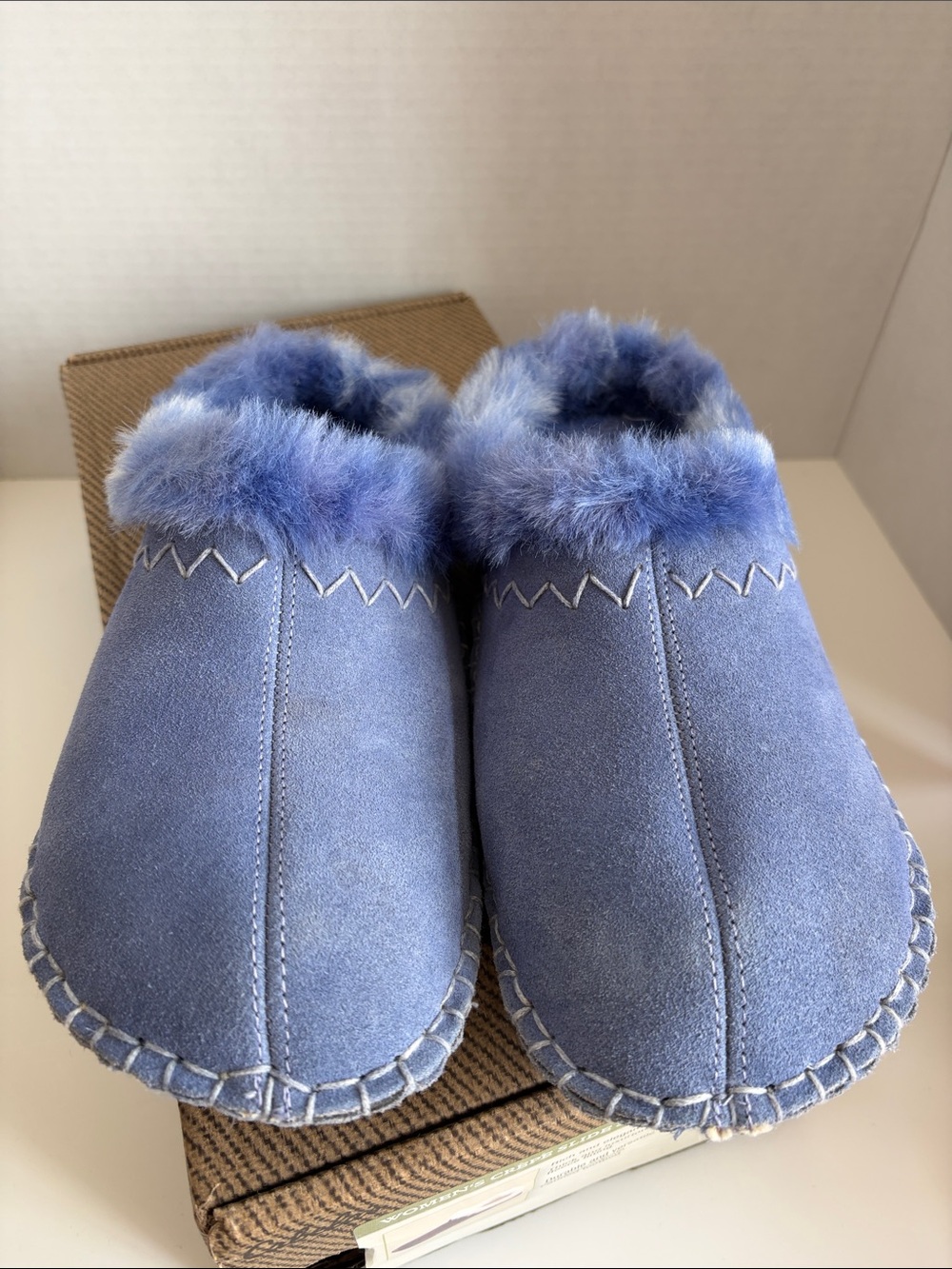 Cabela’s Cozy Blue Fuzzy Lined Slip-On Slippers 8M